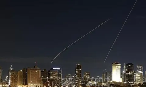 Việt Nam dừng, không tổ chức du lịch đến những vùng chiến sự