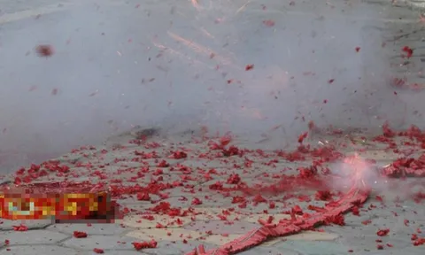 Tò mò xem pháo nổ, người đàn ông 46 tuổi đối mặt nguy cơ mù lòa vĩnh viễn