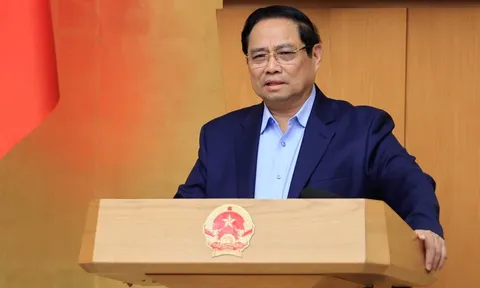 Thủ tướng: Xây dựng các kịch bản điều hành phù hợp tình hình mới, kiên định mục tiêu tăng trưởng từ 10% trở lên