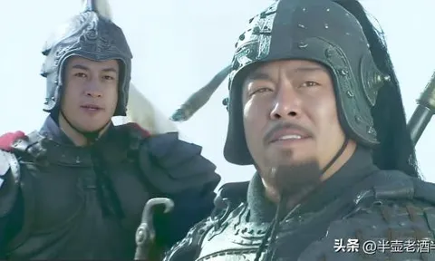 Hứa Chử dũng mãnh từng đối đầu Điển Vi, Lữ Bố, Mã Siêu: Vì sao gặp Trương Phi lại ba lần phải bỏ chạy?