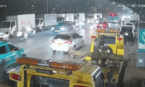 Ô tô tông liên hoàn trên phố ở Hà Nội, nhiều người bị thương: Tài xế qua lời kể của nhân chứng