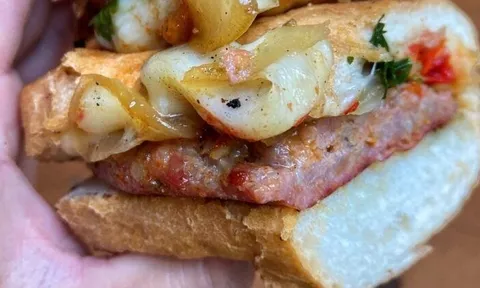 3 loại thịt là "thủ phạm" của nhiều bệnh ung thư: Ngày càng quen trên mâm cơm Việt, trẻ em rất thích