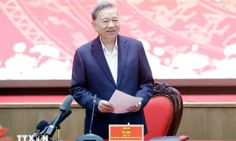 Công bố quyết định kiểm tra, giám sát đối với Ban Thường vụ Thành ủy Hà Nội