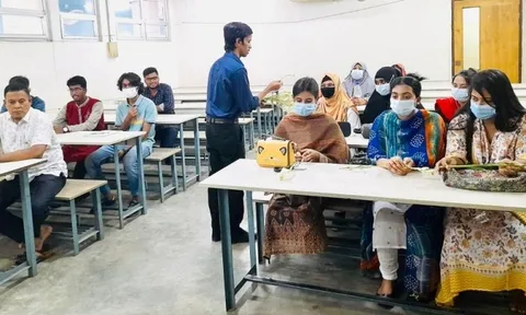 Một quốc gia cho sinh viên nghỉ học để tiết kiệm điện, xăng dầu