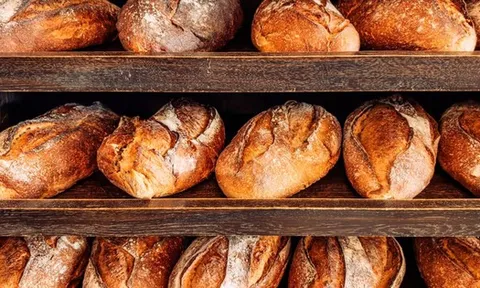 Bác sĩ phẫu thuật giảm cân tiết lộ 4 loại thực phẩm “không bao giờ ăn”: Không phải ăn ít hay nhiều, mà là ăn gì