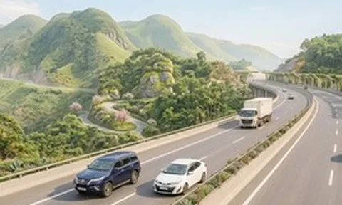 Việt Nam đang triển khai tuyến cao tốc băng qua 2 con đèo hiểm trở, giúp giảm đến 50% chi phí vận tải