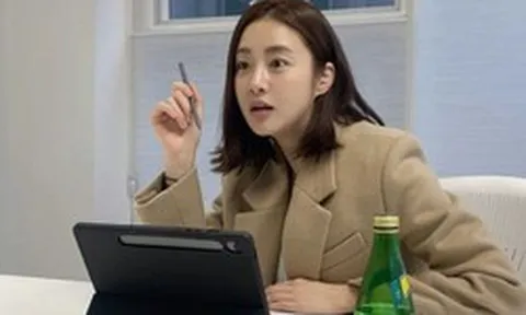 Dân văn phòng đi làm 10 năm, lương bao nhiêu mới được coi là không thấp?