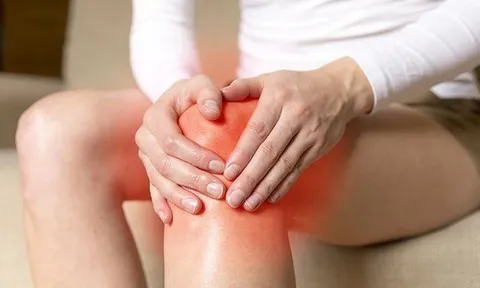 Những thói quen sinh hoạt hàng ngày nhiều người mắc phải, gây thoái hóa khớp gối sớm