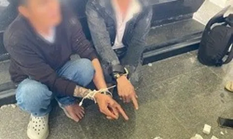 Bắt, khám xét nơi ở của Nguyễn Phi Hùng SN 1985