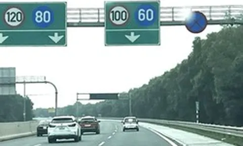 Xe đi quá chậm trên cao tốc bị phạt bao nhiêu tiền?