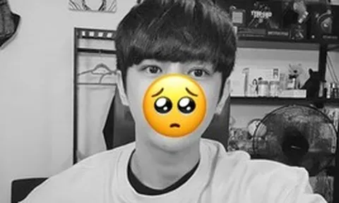 Nam ca sĩ điển trai qua đời đột ngột ở tuổi 32, sau đó mẹ anh cũng mất vì quá nhớ con