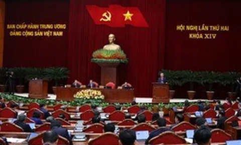 Thông cáo báo chí ngày làm việc thứ nhất Hội nghị Trung ương 2 khoá XIV