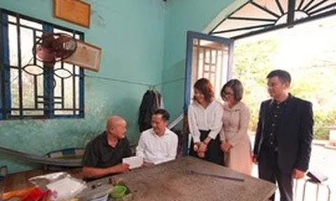 Những câu chuyện nhân ái giữa nhịp sống thành phố mang tên Bác
