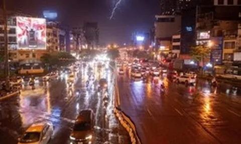 Đêm nay miền Bắc đón không khí lạnh, trời chuyển mưa rào và dông