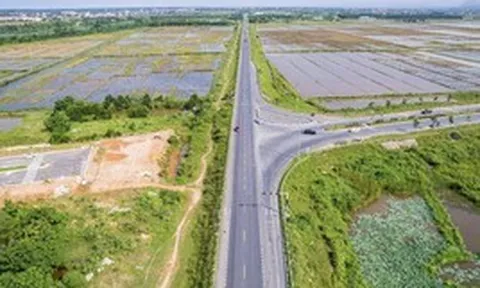 Vụ “Người lạ” trong hồ sơ gói thầu 16,5 tỉ ở Quảng Trị: Phát sinh kiến nghị vẫn khởi công?