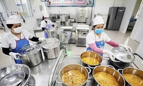 Bắc Ninh lập đoàn kiểm tra 'soi' toàn bộ bếp ăn tập thể sau vụ 300 tấn lợn bẩn