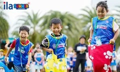 "Cha mẹ trực thăng" học cách buông tay để con bay xa