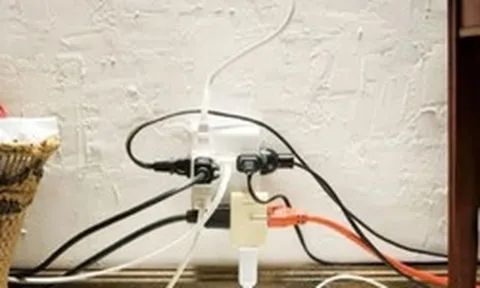 4 thiết bị không bật vẫn hao điện, có cái nằm ngay phòng ngủ
