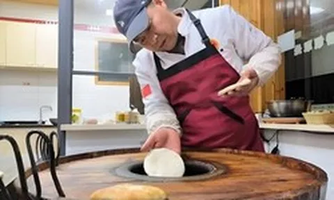 Phát hiện người đàn ông lãi hơn 115 triệu đồng/tháng, sở hữu 7 căn nhà nhờ bán loại bánh giá 11.000 đồng/cái