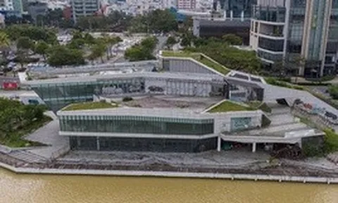 Cận cảnh bến du thuyền trăm tỉ bỏ hoang bên sông Hàn