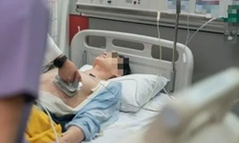 Nam lập trình viên 28 tuổi đột tử sau 3 ngày tăng ca, bác sĩ tức giận: "Bận mấy cũng phải làm 1 việc"
