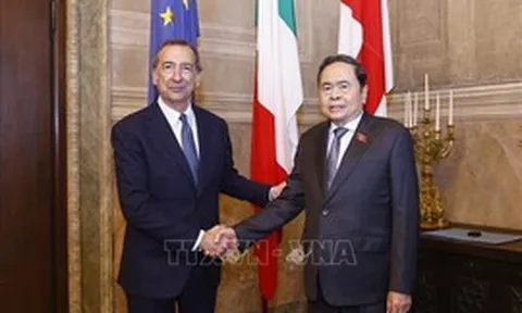 Chủ tịch Quốc hội Trần Thanh Mẫn tiếp Thị trưởng thành phố Milan, Italy