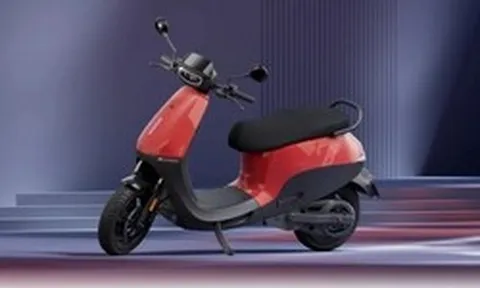 Mẫu xe máy điện sạc một lần đi xa như ô tô, giá rẻ hơn cả Honda Lead gây sốt