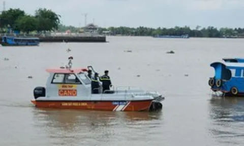 Hai người đàn ông mất tích trên sông Tiền sau buổi nhậu sinh nhật