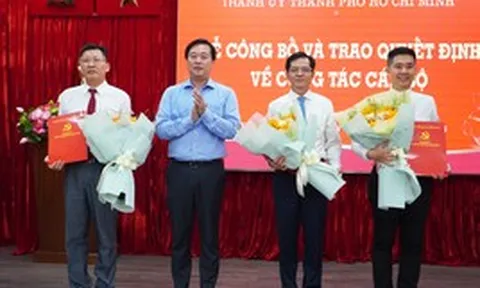 Công bố quyết định của Ban Thường vụ Thành ủy TPHCM về công tác cán bộ