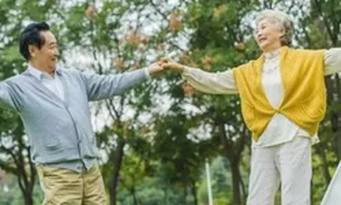 Sau 60 tuổi, không phải cứ tập thể dục, uống nhiều nước là đủ! Đừng bỏ qua 4 nguyên tắc kéo dài tuổi thọ này