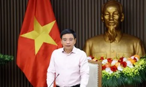 Phó Thủ tướng Nguyễn Văn Thắng: Khẩn trương đưa Trung tâm Tài chính quốc tế vào vận hành