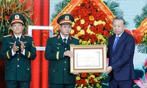 Tổng Bí thư, Chủ tịch nước Tô Lâm: Quân khu 5 phải phát huy vai trò nòng cốt trong xây dựng nền quốc phòng toàn dân