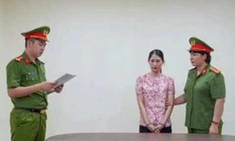 Thi hành lệnh bắt giam giám đốc cùng nữ kế toán một Trung tâm Trợ giúp xã hội