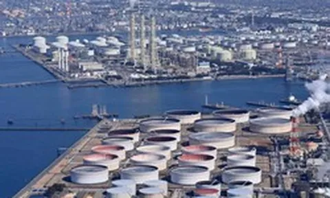 Nền kinh tế 4.500 tỷ USD không muốn vẫn phải quay sang nhập HDPE từ Trung Quốc: Nguồn cung cũ đứt gãy, sản xuất trong nước bị đe dọa