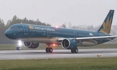 Thông báo quan trọng từ Vietnam Airlines: Hành khách tại Nội Bài và Tân Sơn Nhất chú ý