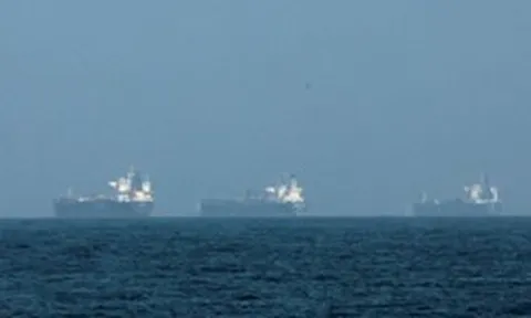 Venezuela vừa đón tin vui cùng lúc từ Mỹ, Ấn Độ và châu Âu