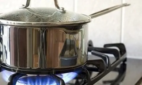 Lời khuyên đến những gia đình đang nấu ăn bằng nồi inox