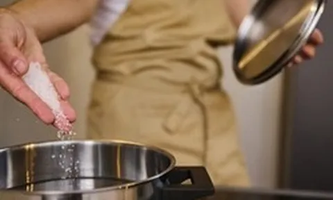 3 thói quen càng "keo kiệt" lại càng giúp SỐNG LÂU, ít người làm được