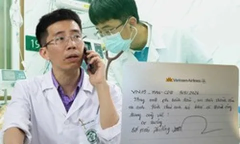 Chân dung Bác sĩ Bạch Mai cứu 1 bệnh nhân đột ngột bị liệt mặt ở không trung, trong chuyến bay Hà Nội - Paris