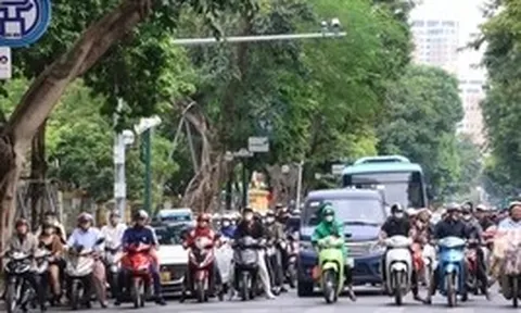 Hà Nội xem xét thông qua Đề án Vùng phát thải thấp, thí điểm cấm xe máy xăng theo giờ từ 1/7
