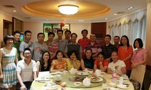Họp lớp, lớp trưởng "bay sạch" 57 triệu đồng vì gửi nhầm tiền: Sáng hôm sau, cả nhóm đồng loạt làm một việc