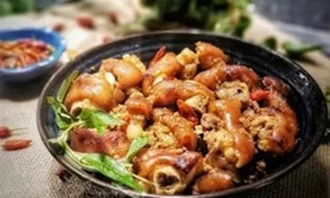 Ăn chân giò heo thường xuyên, cơ thể người mắc ung thư có thể thay đổi ra sao?