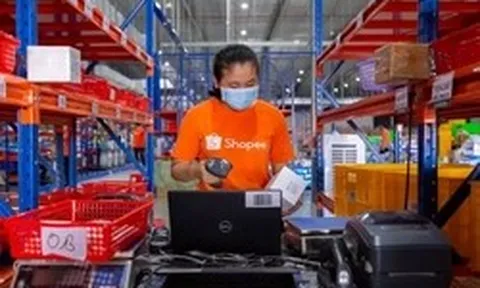 Bộ Công Thương nói gì về việc Shopee, TikTok Shop tăng phí?