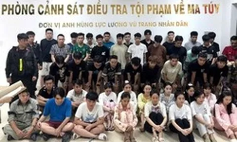Bắt môi giới Nguyễn Thị Tuyết Hồng và 49 đối tượng trong chuyên án đặc biệt lớn