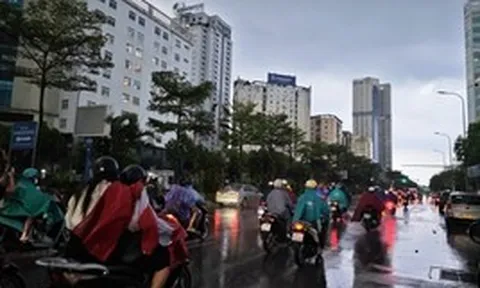 Hà Nội mưa rồi!