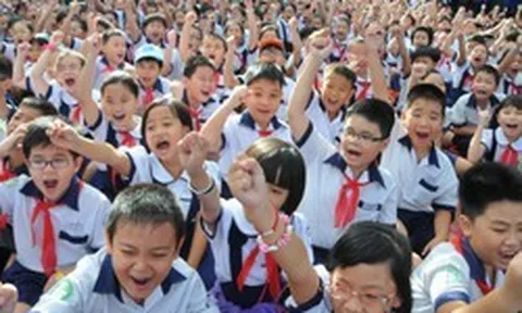 Tin rất vui: Đúng ngày 1/6, hàng trăm học sinh được miễn phí 1 dịch vụ