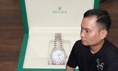 Bắt giữ Trịnh Duy Mạnh SN 1995 khi vừa đem bán đồng hồ Rolex giá 150 triệu đồng