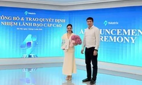 Chân dung nữ CEO của công ty blockchain do con trai tỷ phú Hồ Hùng Anh đồng sáng lập