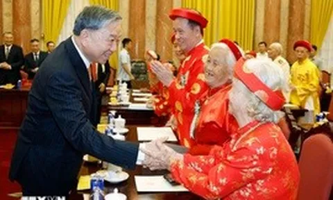 Tổng Bí thư, Chủ tịch nước Tô Lâm: Khơi dậy tinh thần 'Tuổi cao-Gương sáng' trong giai đoạn phát triển mới