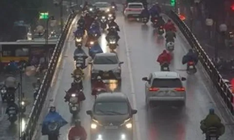 Gió mùa đông bắc tràn về từ chiều tối nay, mưa rất lớn, nền nhiệt giảm sâu